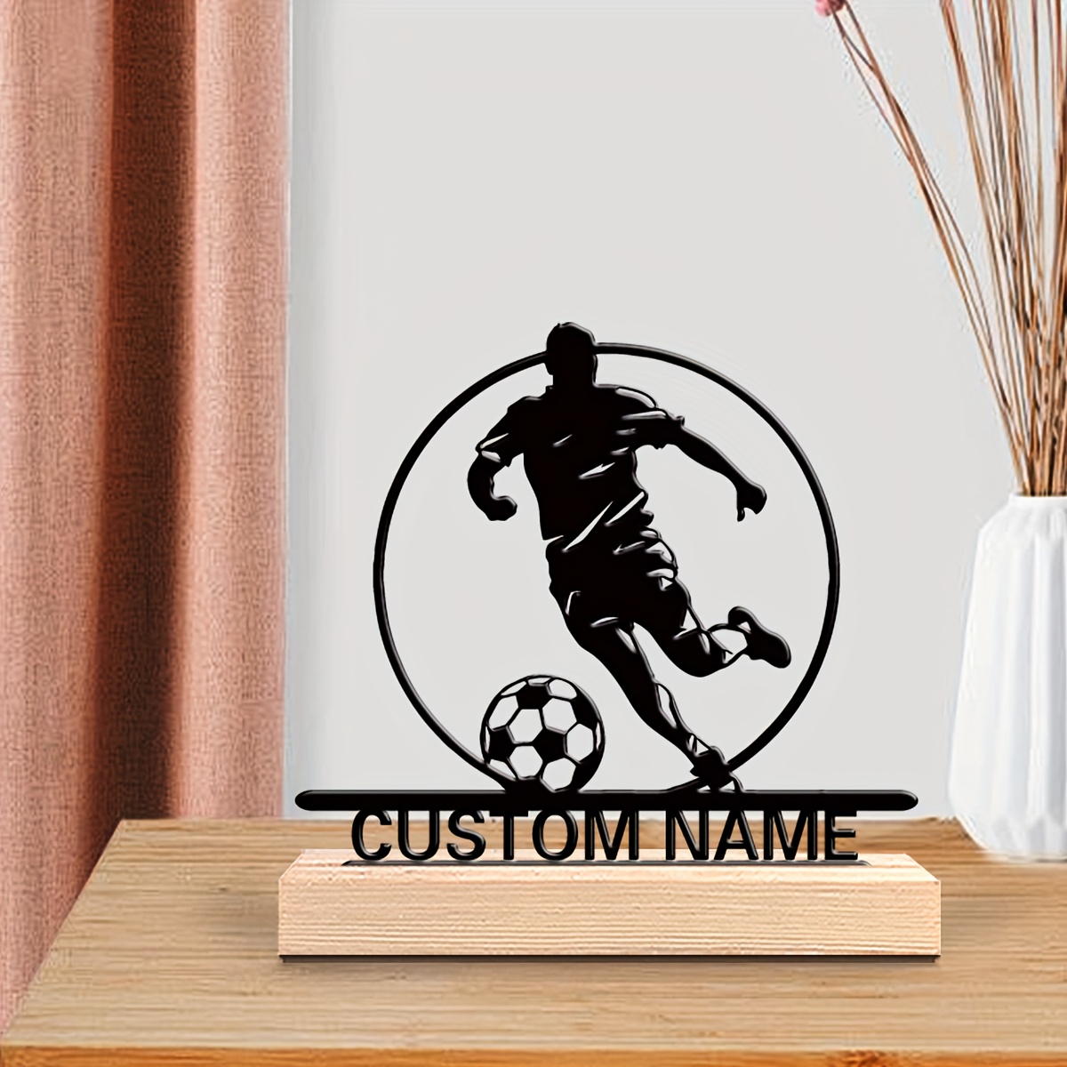 Custom Soccer Player Metal Sta - Home Decor Retailers recension och pris
