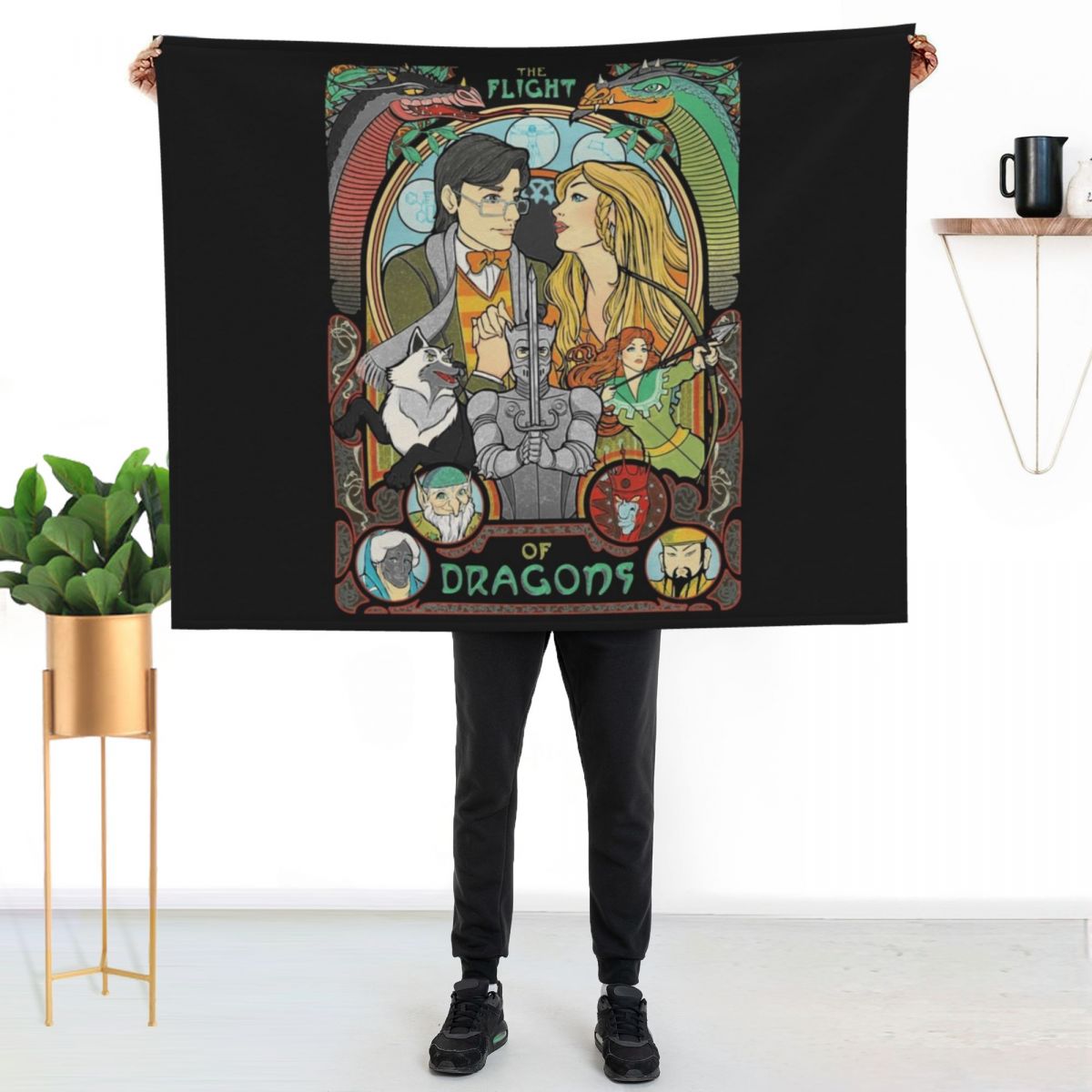 Flight of Dragons Essential T- - Home Decor Png recension och pris